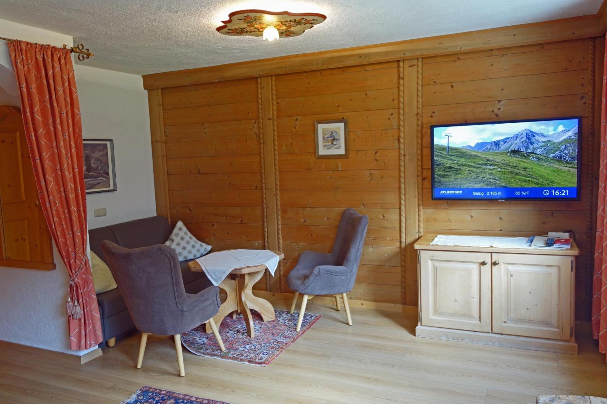 Alkira Aparthotel Sankt Anton am Arlberg Exterior photo