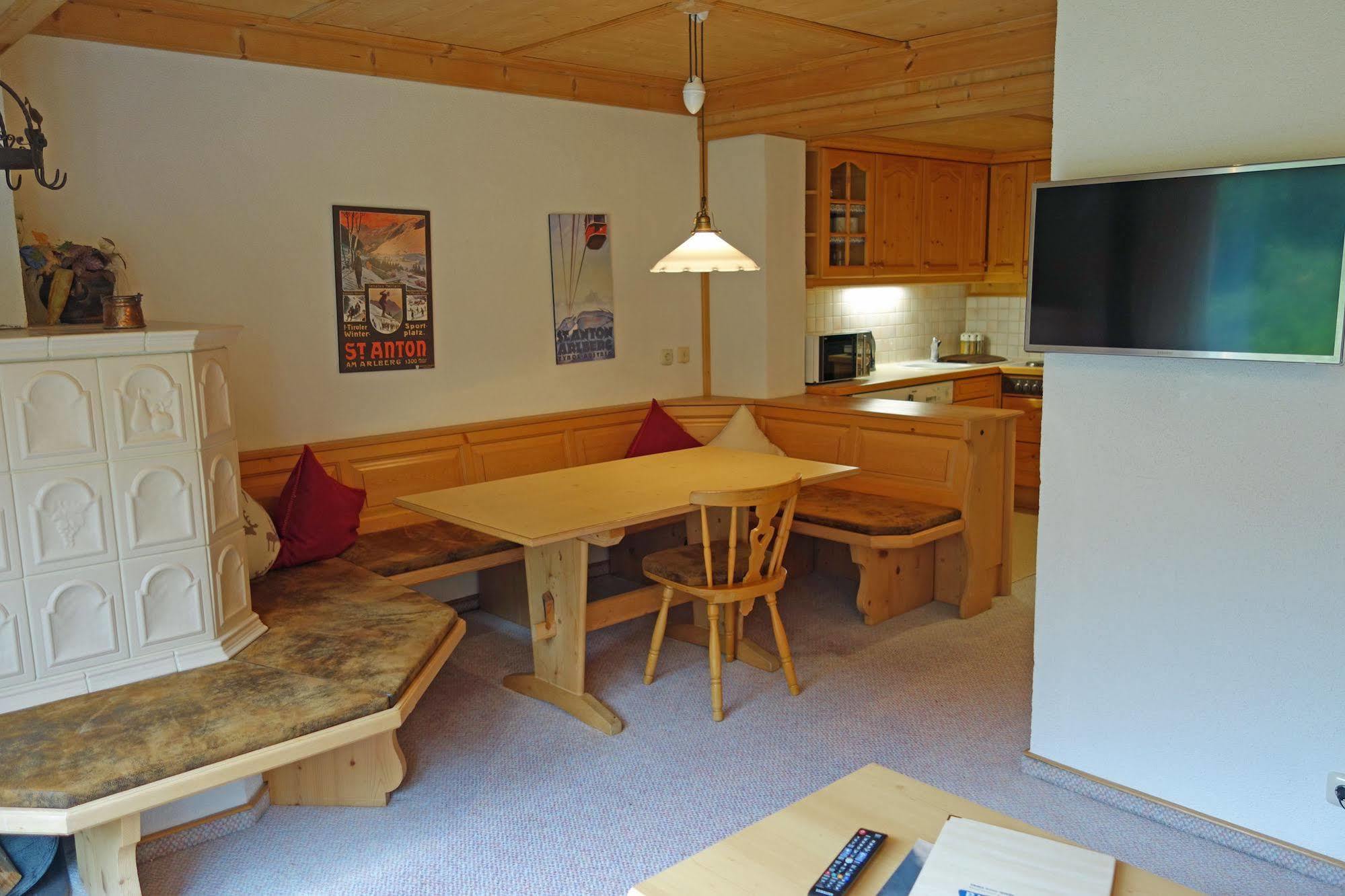 Alkira Aparthotel Sankt Anton am Arlberg Exterior photo